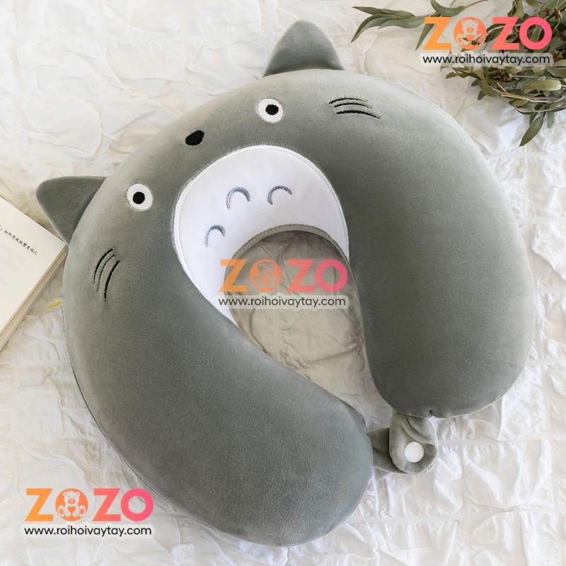 Gối cổ chữ U cao su non Totoro Ú